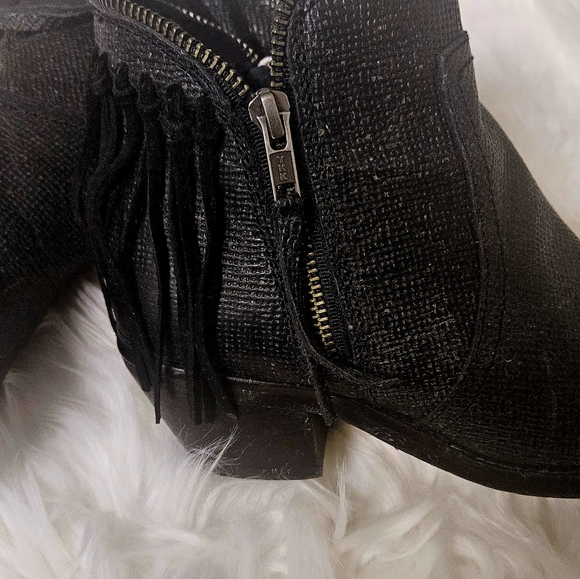 Circle G Corral Fringe Black Western Booties - Picture 9 of 14